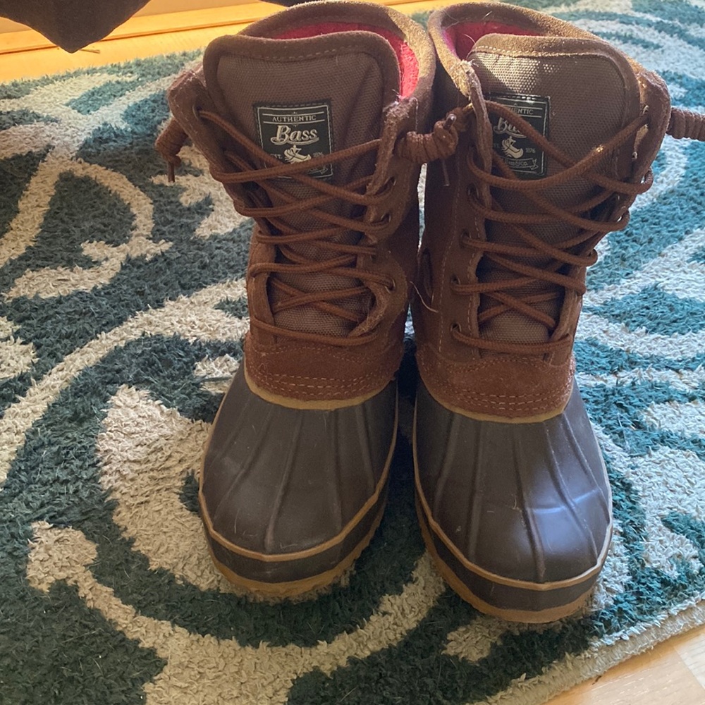 Winter boots